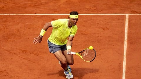 进球+策动！沙特超官方：C罗被球迷票选为本场联赛全场最佳球员.