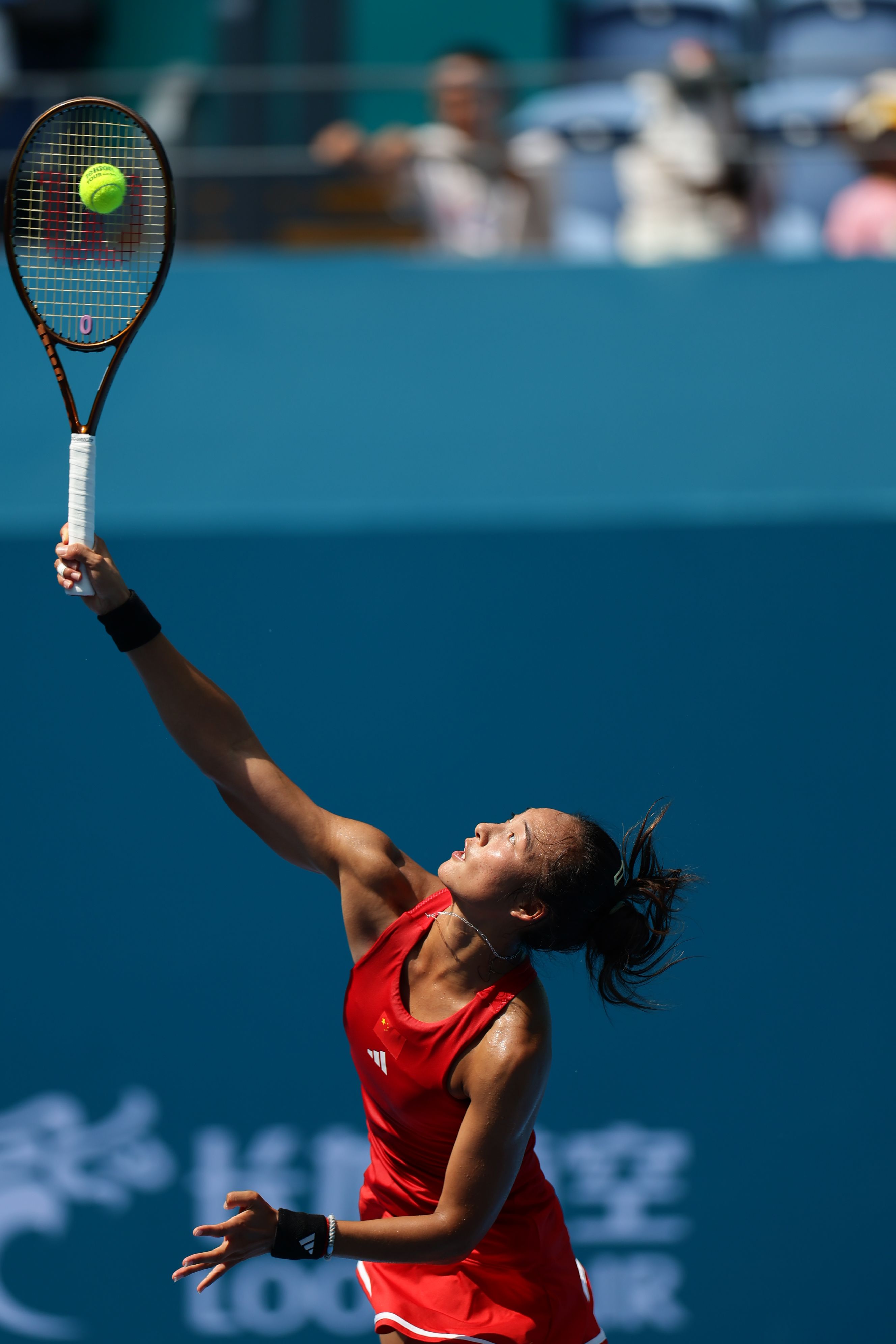 更多辉煌的 更多辉煌的