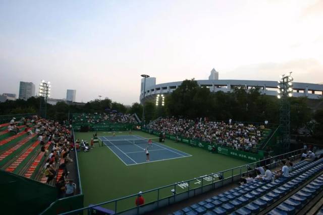 利拉德在一 利拉德在一