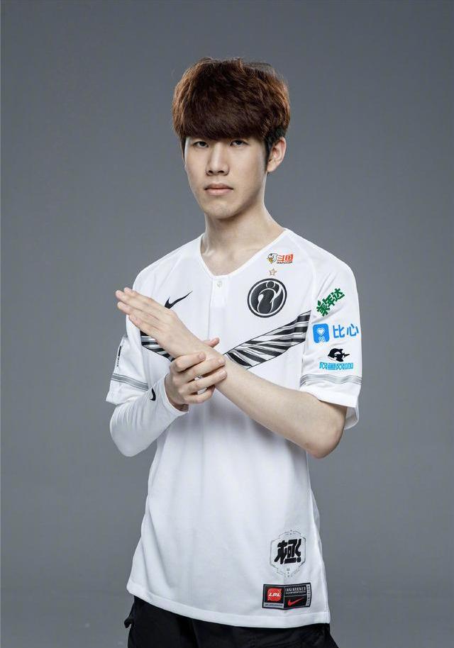 调整换人时 调整换人时